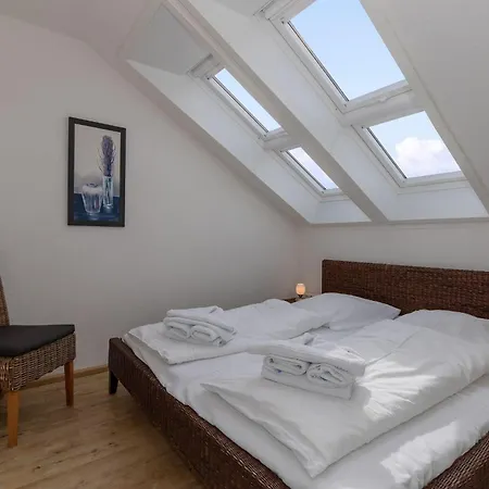 Yachthafenresidenz-wohnung-8412-872 Апартаменты *